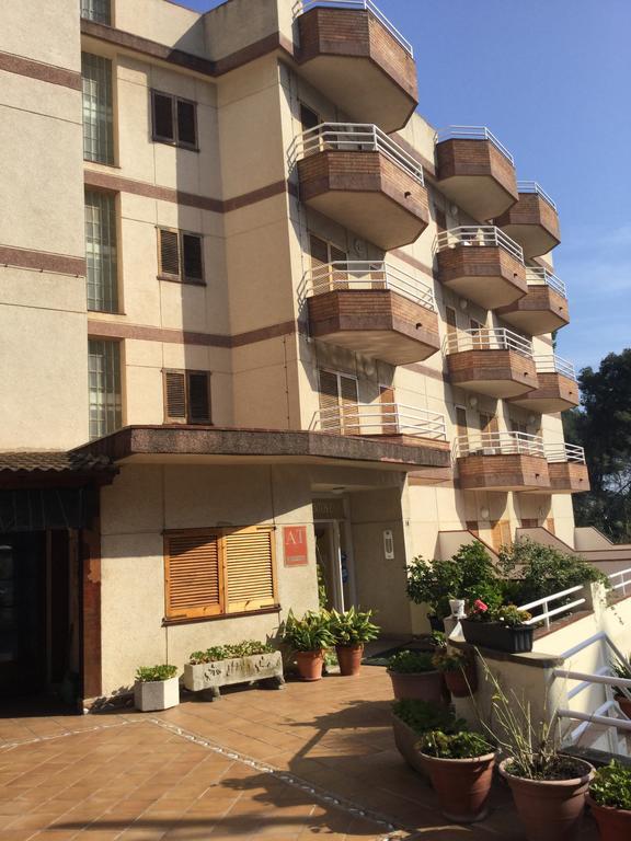 Apartamentos Eva Costa Brava Екстериор снимка