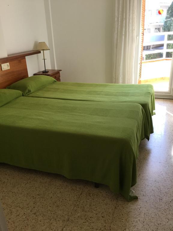 Apartamentos Eva Costa Brava Екстериор снимка