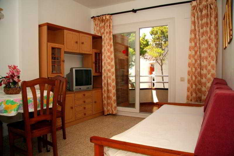 Apartamentos Eva Costa Brava Екстериор снимка
