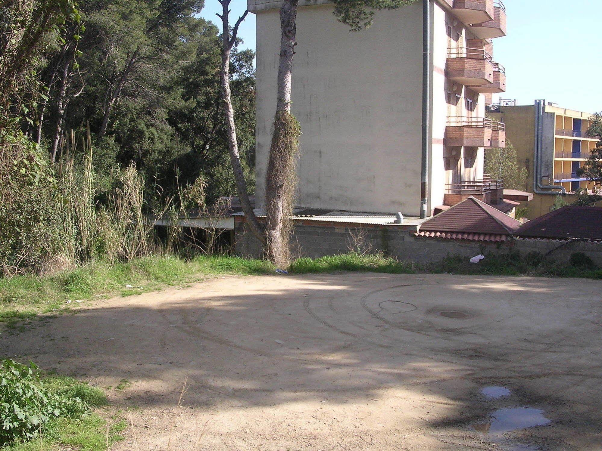 Apartamentos Eva Costa Brava Екстериор снимка