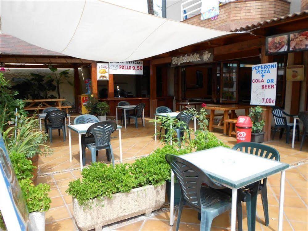 Apartamentos Eva Costa Brava Екстериор снимка